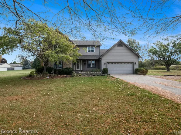 5031 Belsay Rd, Grand Blanc, MI 48439