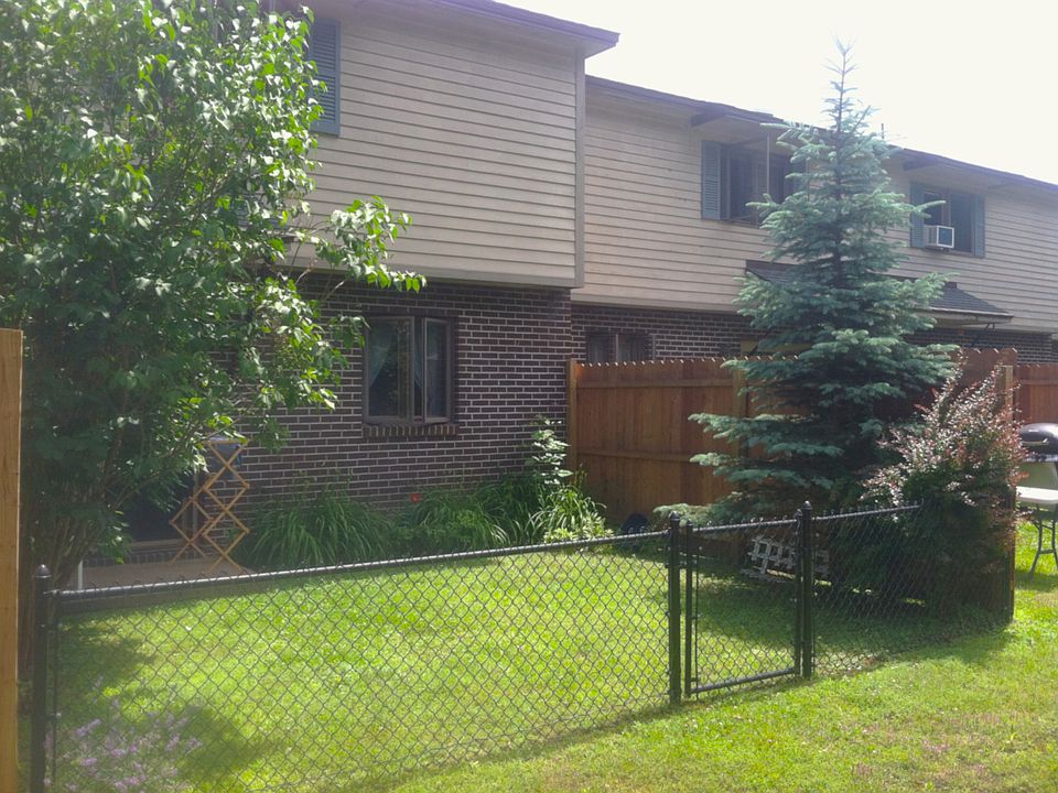 Townhomes with private backyards