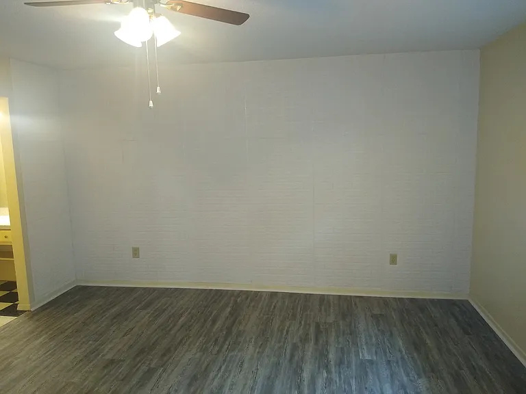4127 Altamesa Blvd — Photo 26