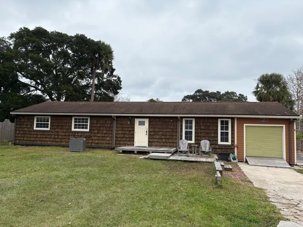 601 Palm Tree Rd, Jacksonville Beach, FL 32250