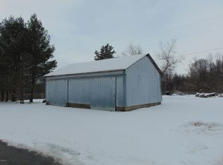 59120 44th Ave, Lawrence, MI 49064