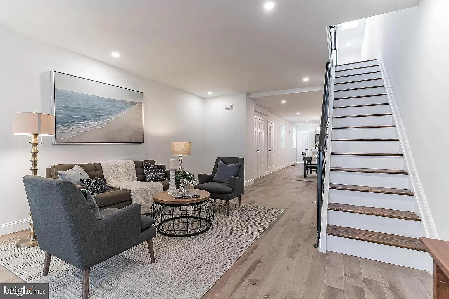 5612 Catharine St — Photo 4