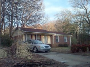 2152 Rivermeade Dr, High Point, NC 27265