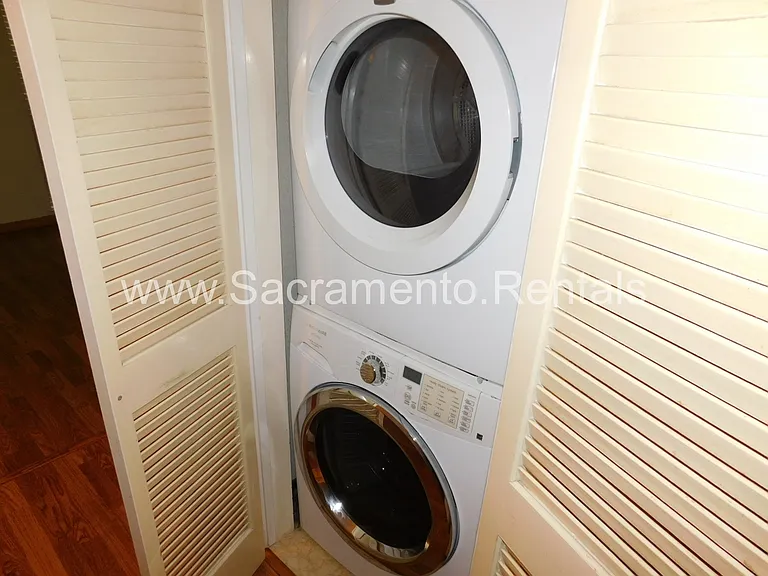 550 Del Verde Cir #5 — Photo 10