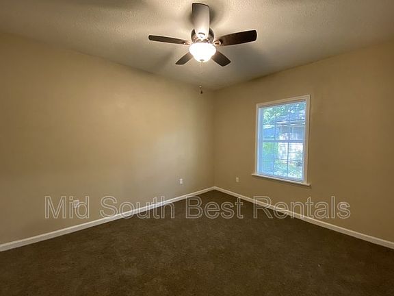 5th image of 2508 E Washington Ave