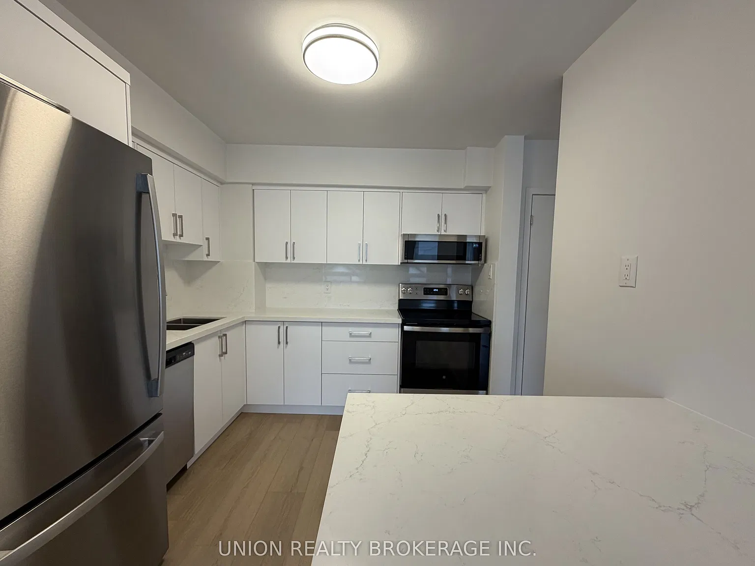 2 bed, $2,700 — Photo 2