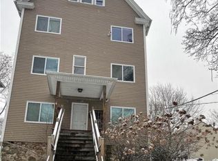 89 Draher St, Waterbury, CT 06708