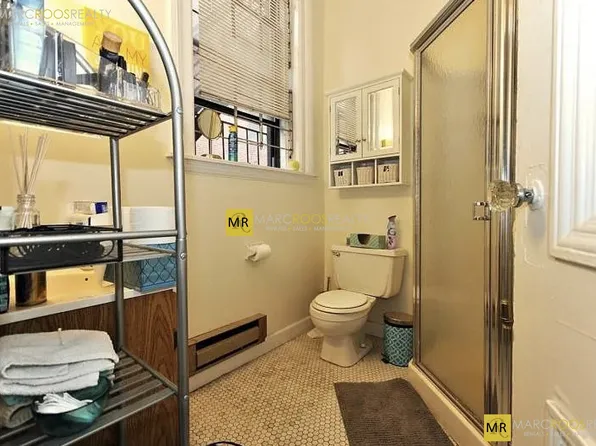 27 1/2 Massachusetts Ave, Boston, MA