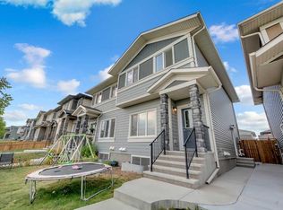 46 N Cornerbrook Mnr NE, Calgary, AB T3N 1V2