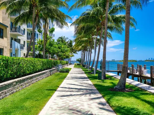 Moda North Bay Village