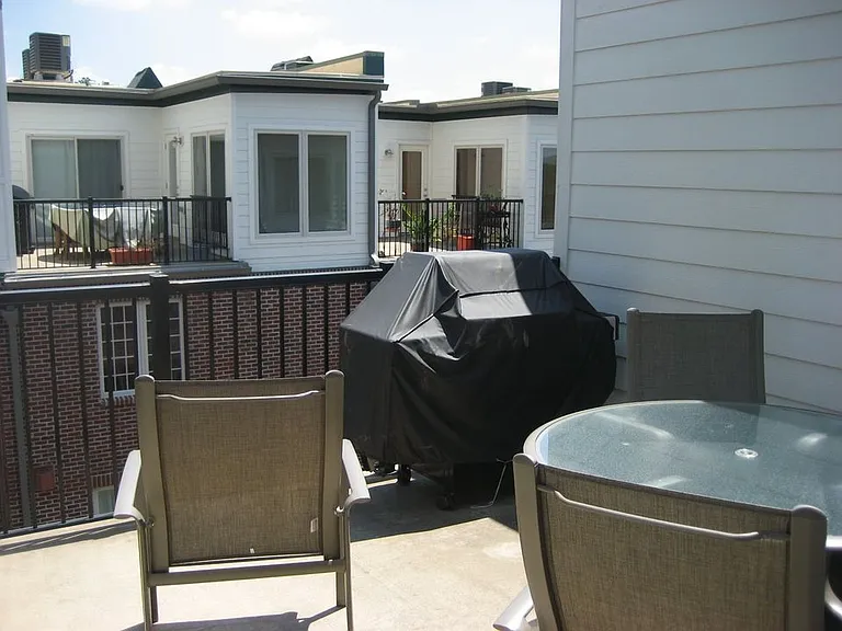 9698 Cedar Farm Cir — Photo 15