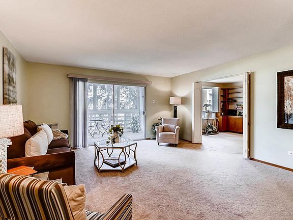 3rd image of 705 S Alton Way Unit 7B
