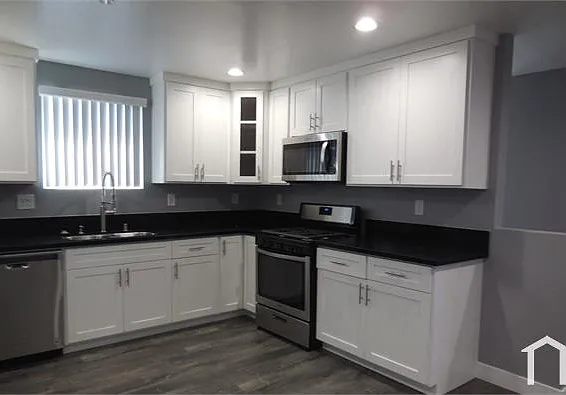 5 bed, 1942 sqft, $4,100 — Photo 4