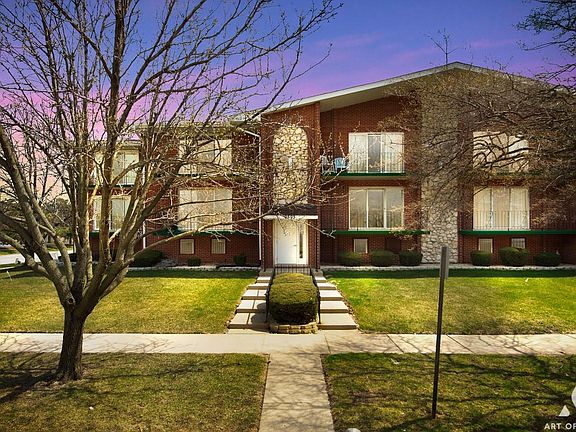 2nd image of 9605 S Komensky Ave APT 102