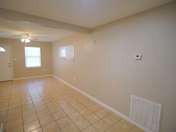 5th image of 2808 Southwood Dr