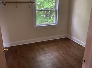 5915 Wallace Rd, Hammond, IN 46320