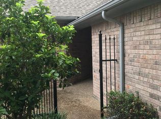 1244 Henard Ln, Granbury, TX 76048