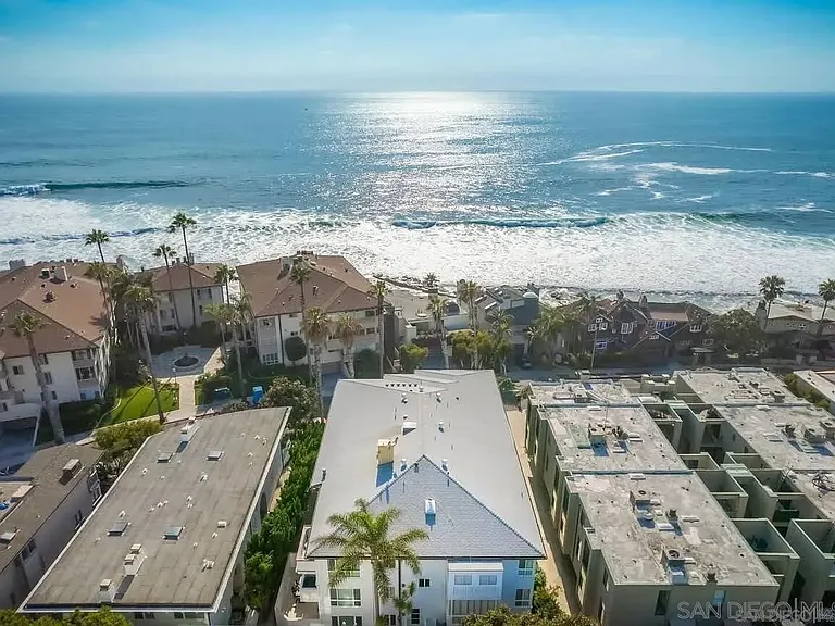 245 Coast Blvd #D2 — Photo 33