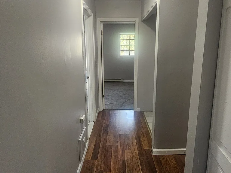 2400 Albany St — Photo 5