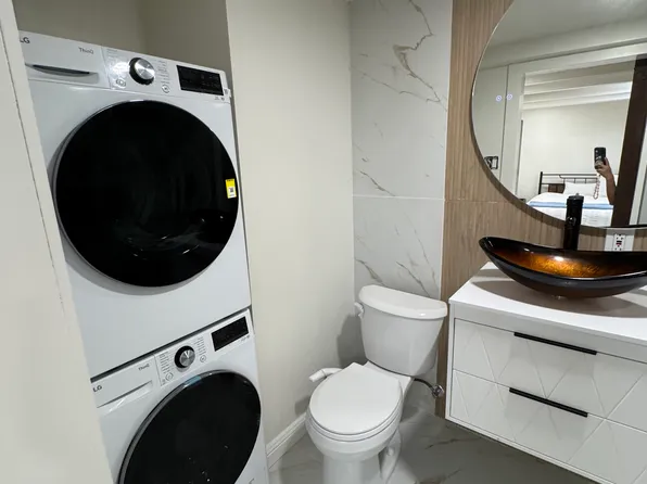 3916 Louis Rd #Adu, Palo Alto, CA 94303