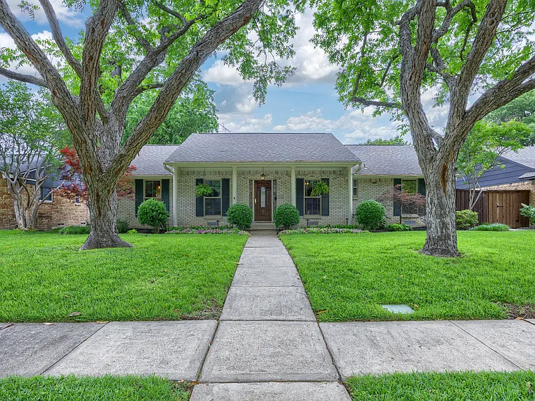 1404 Seminole Dr — Photo 38