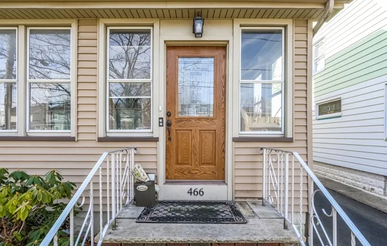 4 bed, 1467 sqft, $3,800 — Photo 2