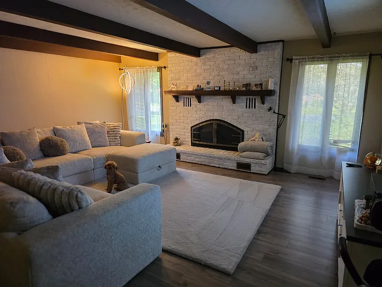furnished this weekend only