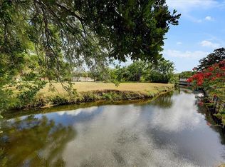 2922 Rosemary Dr, Largo, FL 33770