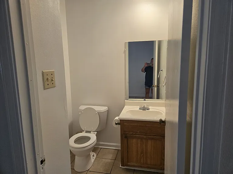113 Oak Ridge Ave #C — Photo 3