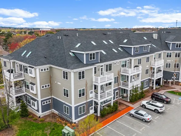 16 Taylor Dr #3007, Reading, MA 01867
