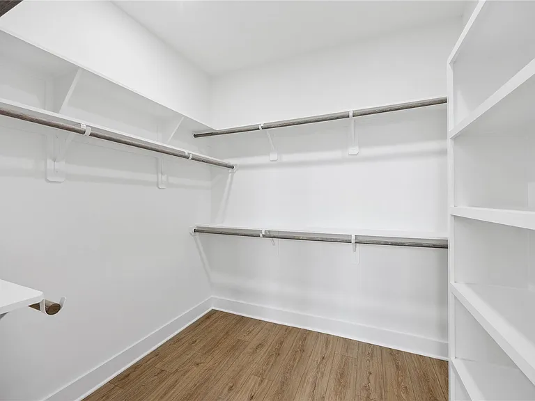 835 Rachel St #B — Photo 11