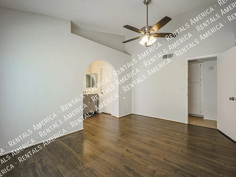1055 N Recker Rd #1018 — Photo 14