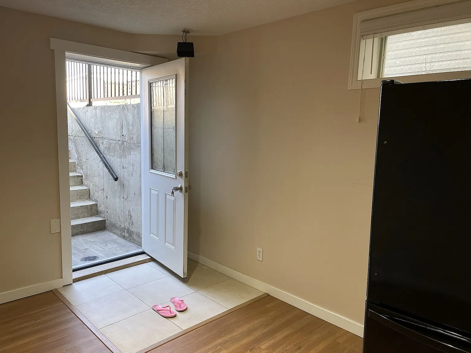 Coral Springs Cir NE, Calgary — Photo 2