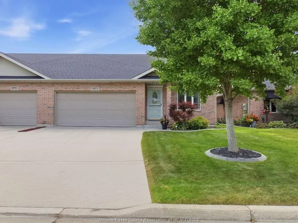 1973 Venetian Ave, Windsor, ON N8P 2A1
