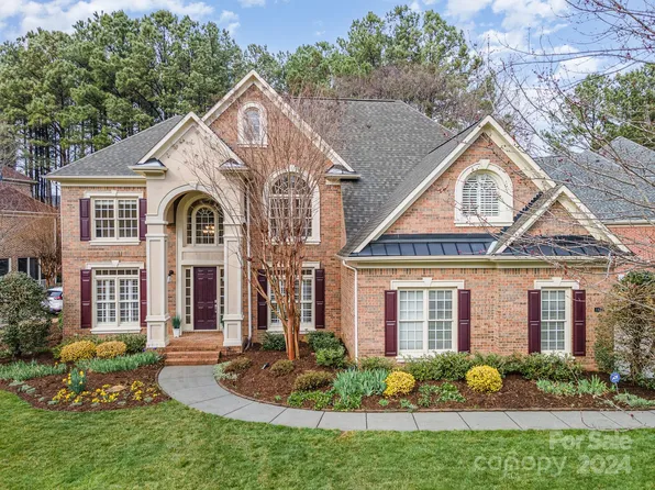 14218 Lissadell Cir, Charlotte, NC 28277