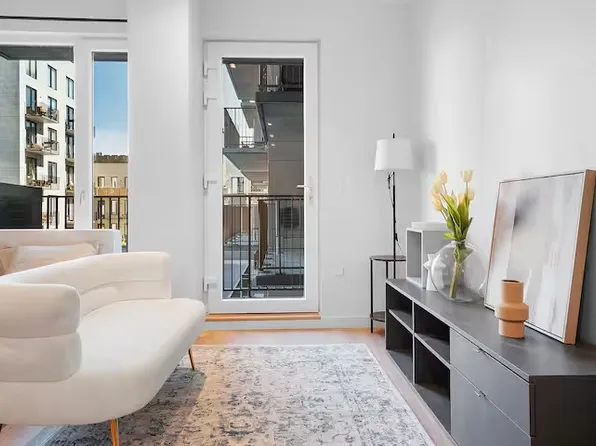 16 West Street image 4 of 13