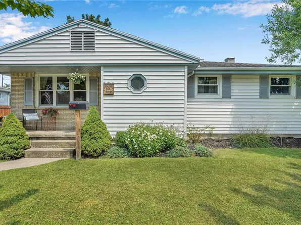 4228 Linwood Ave, Blasdell, NY 14219
