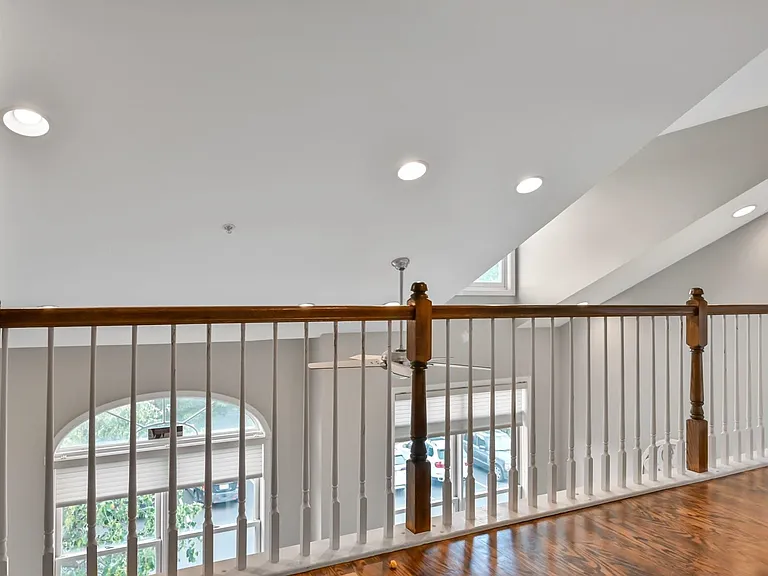 172 Price Ct #172 — Photo 9