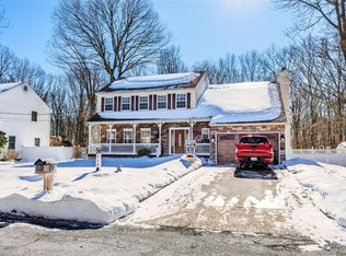 36 Lansing Street, Miller Place, NY 11764