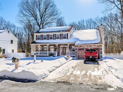 36 Lansing Street, Miller Place, NY, 11764