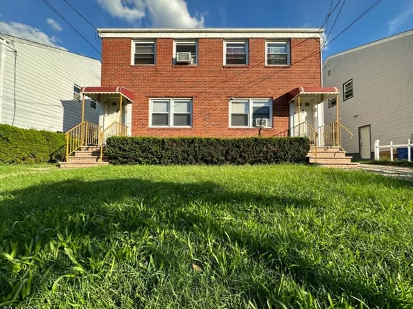 712 Thomas St, Elizabeth City, NJ 07202