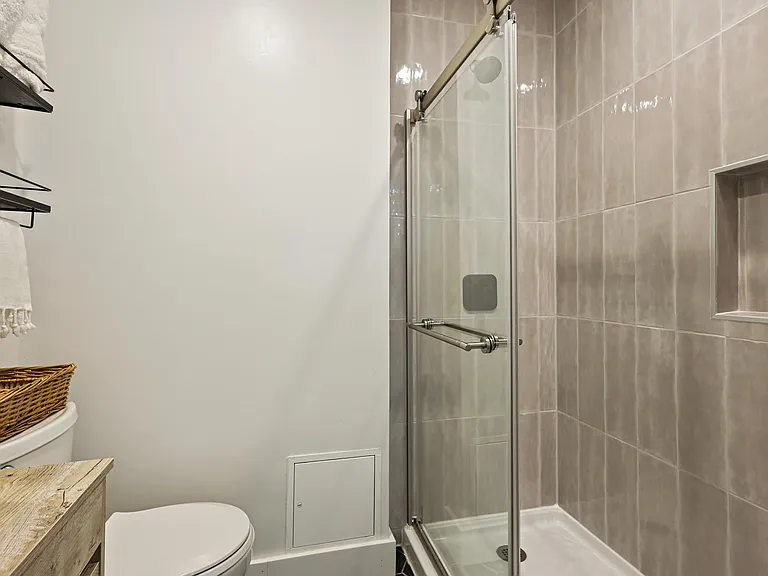 13915 Piscataway Dr — Photo 33