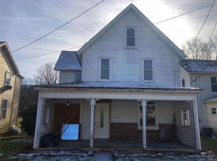 810 Sunset St, Rural Valley, PA 16249