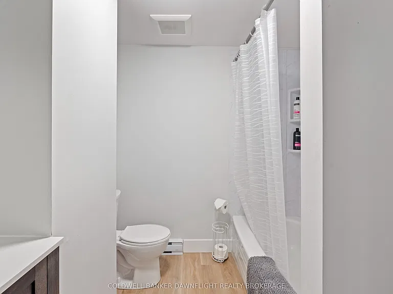 383 Main St S #4 — Photo 11