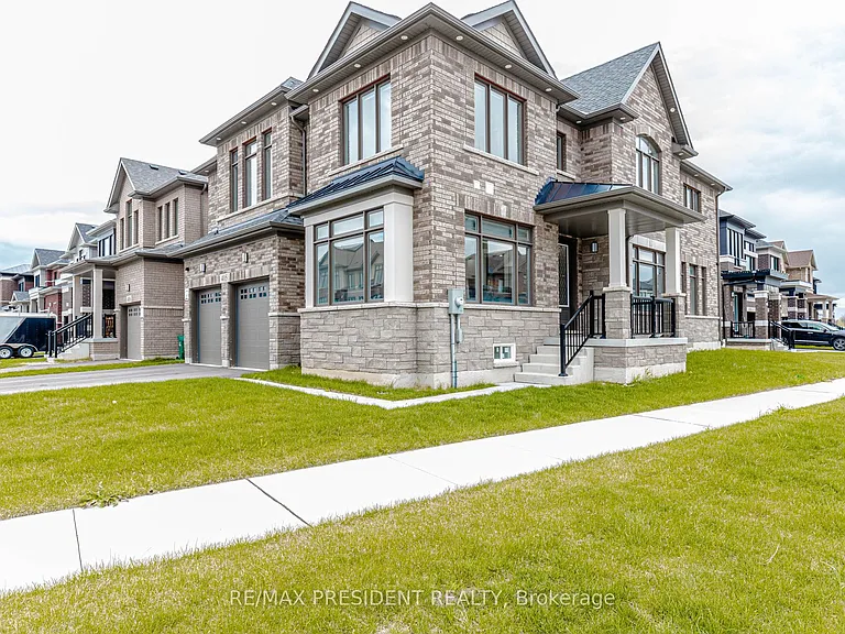 405 Newman Dr — Photo 2