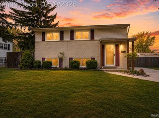 529 John Rolfe Dr, Monroe, MI 48162