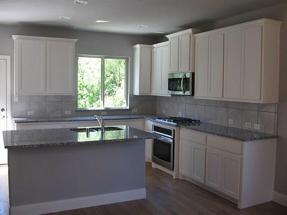 5th image of 1308 Katelyn Ct