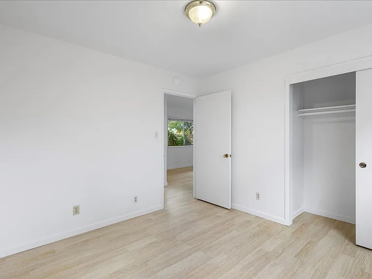 Park Ave 1105 — Photo 14