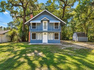 16 Hickory Holw, Huntsville, TX 77320