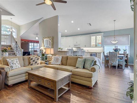 4th image of 23656 Stonyriver PL
